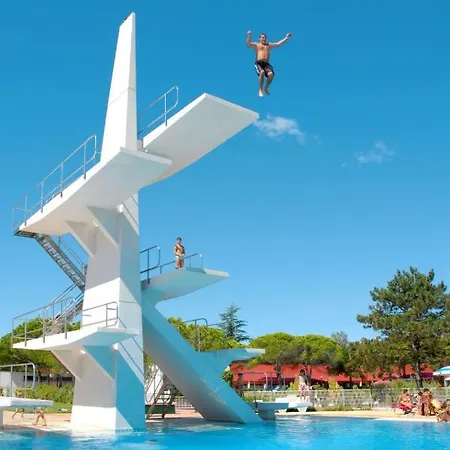 Locazione Turistica Camping Village Marina Julia
