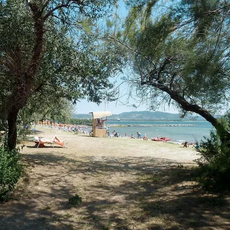 Locazione Turistica Camping Village Prázdninový dům Marina Julia