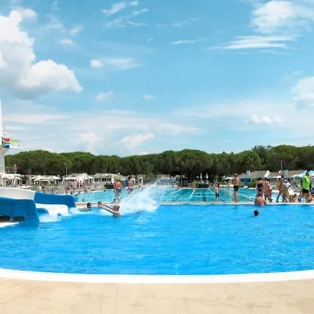 Prázdninový dům Locazione Turistica Camping Village Marina Julia