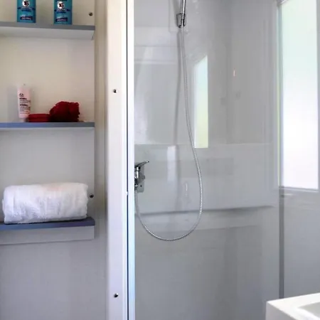 Prázdninový dům Locazione Turistica Camping Village *